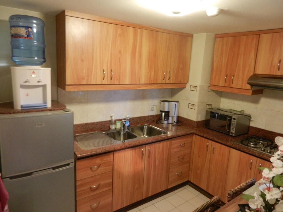 2 Bedroom Loft Type Bright Family Friendly In Mnl * Manila