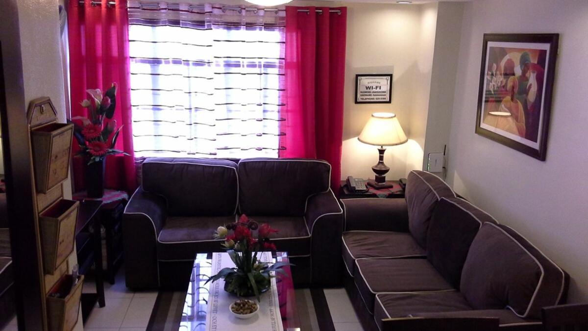 2 Bedroom Loft Type Bright Family Friendly In Mnl * Manila