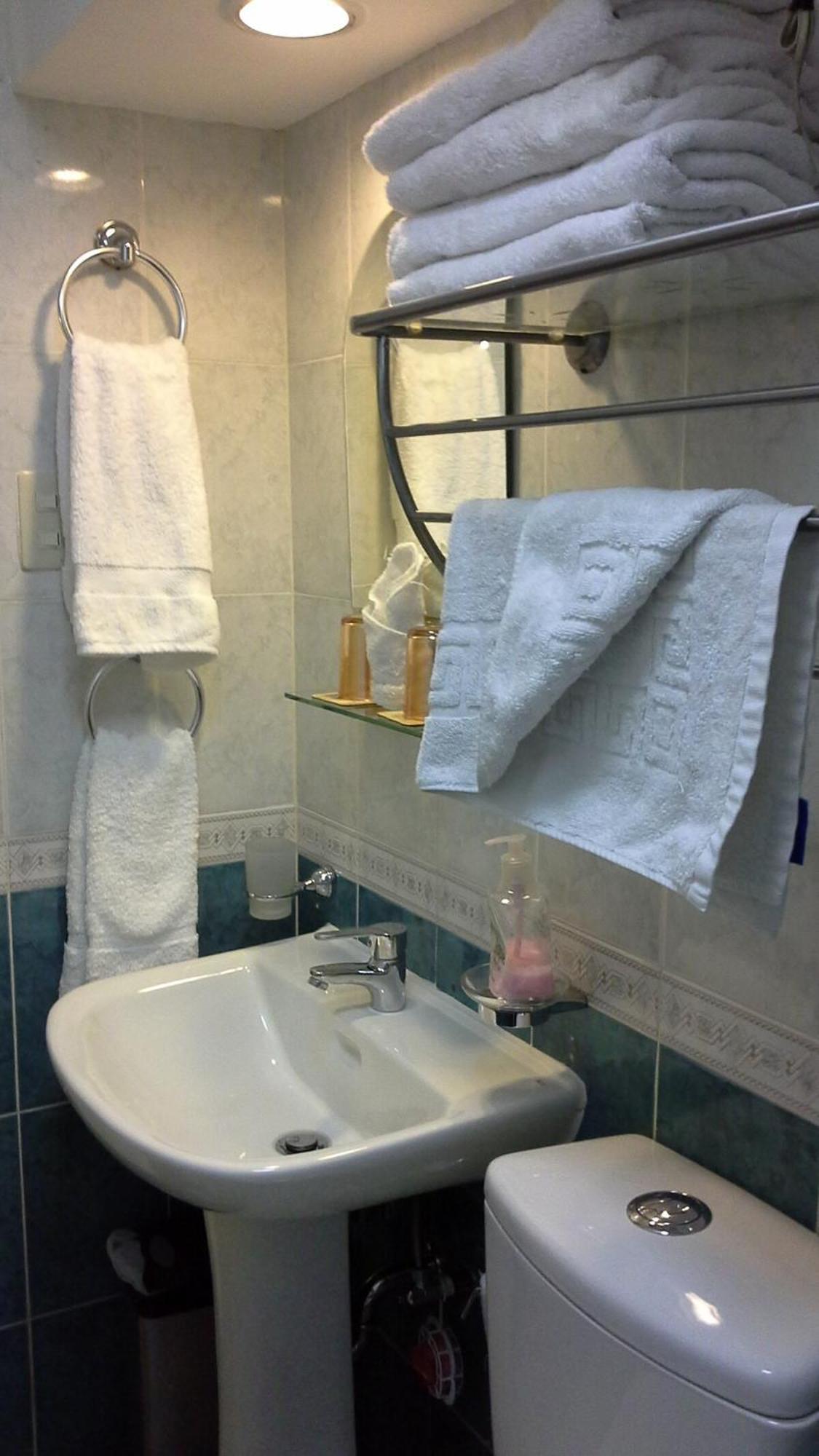 2 Bedroom Loft Type Bright Family Friendly In Mnl * Manila